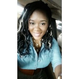 Meet your Posher, Simonah